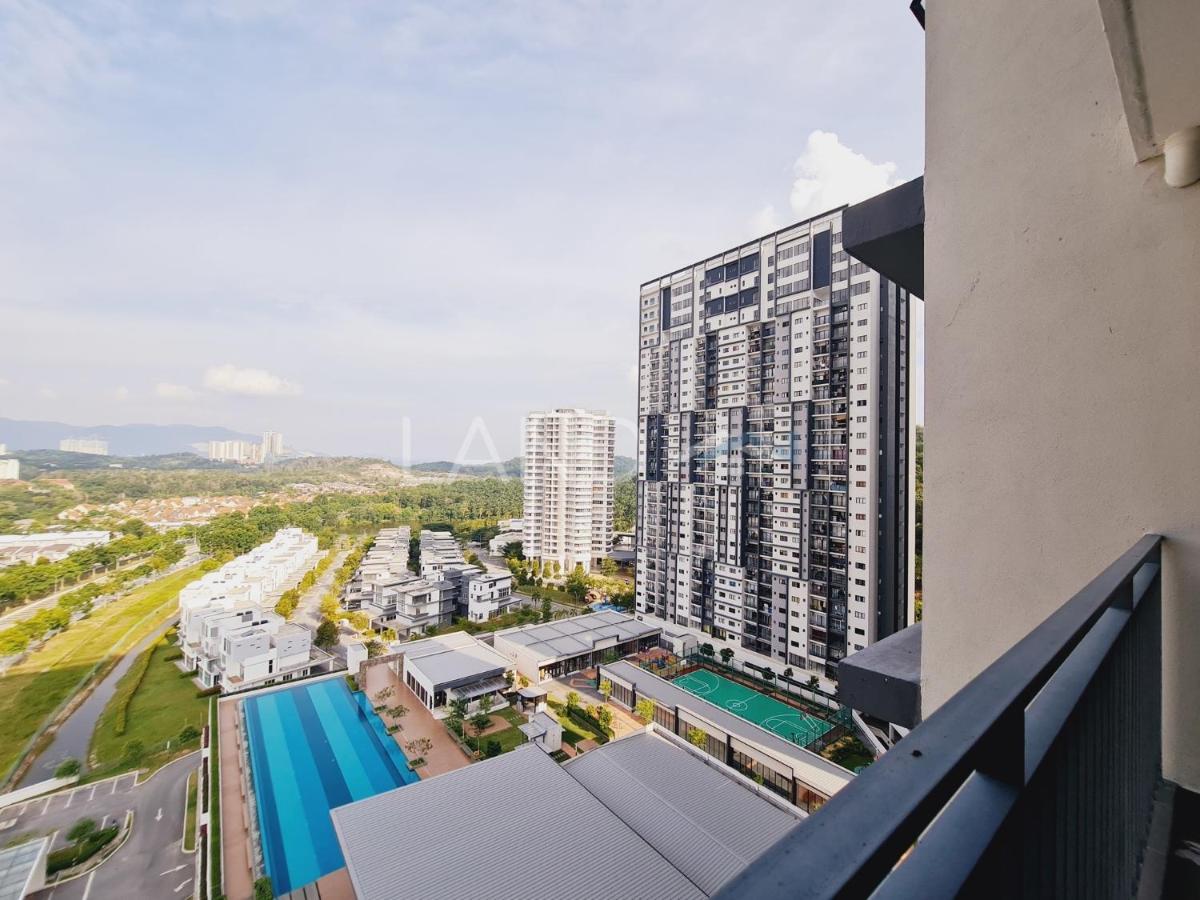 Klia Lili Residensi 5 Plus 2 Pax With Splendid Pool นิไล ภายนอก รูปภาพ